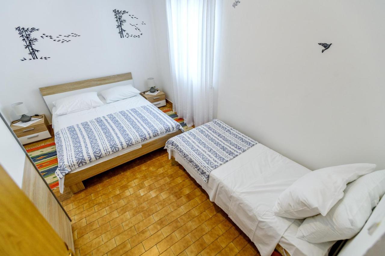Apartmant Prosika Pag Town Extérieur photo