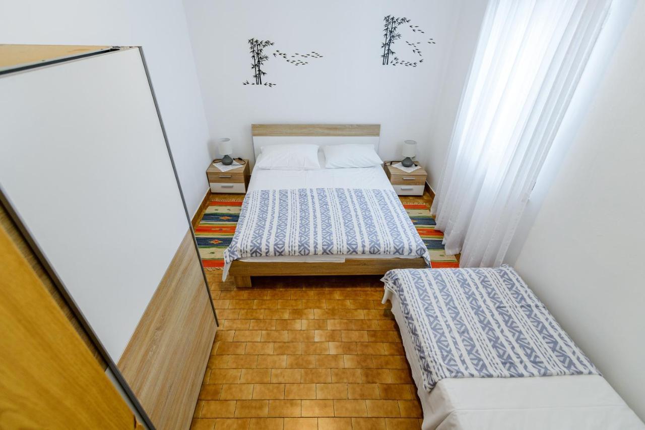 Apartmant Prosika Pag Town Extérieur photo